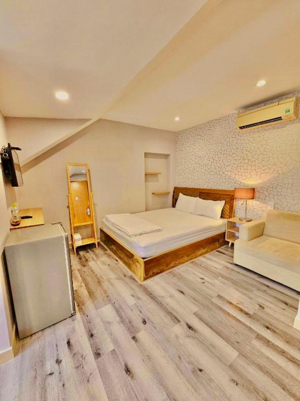 Simmi 5 Hotel & Apartment Hô Chi Minh-Ville Extérieur photo
