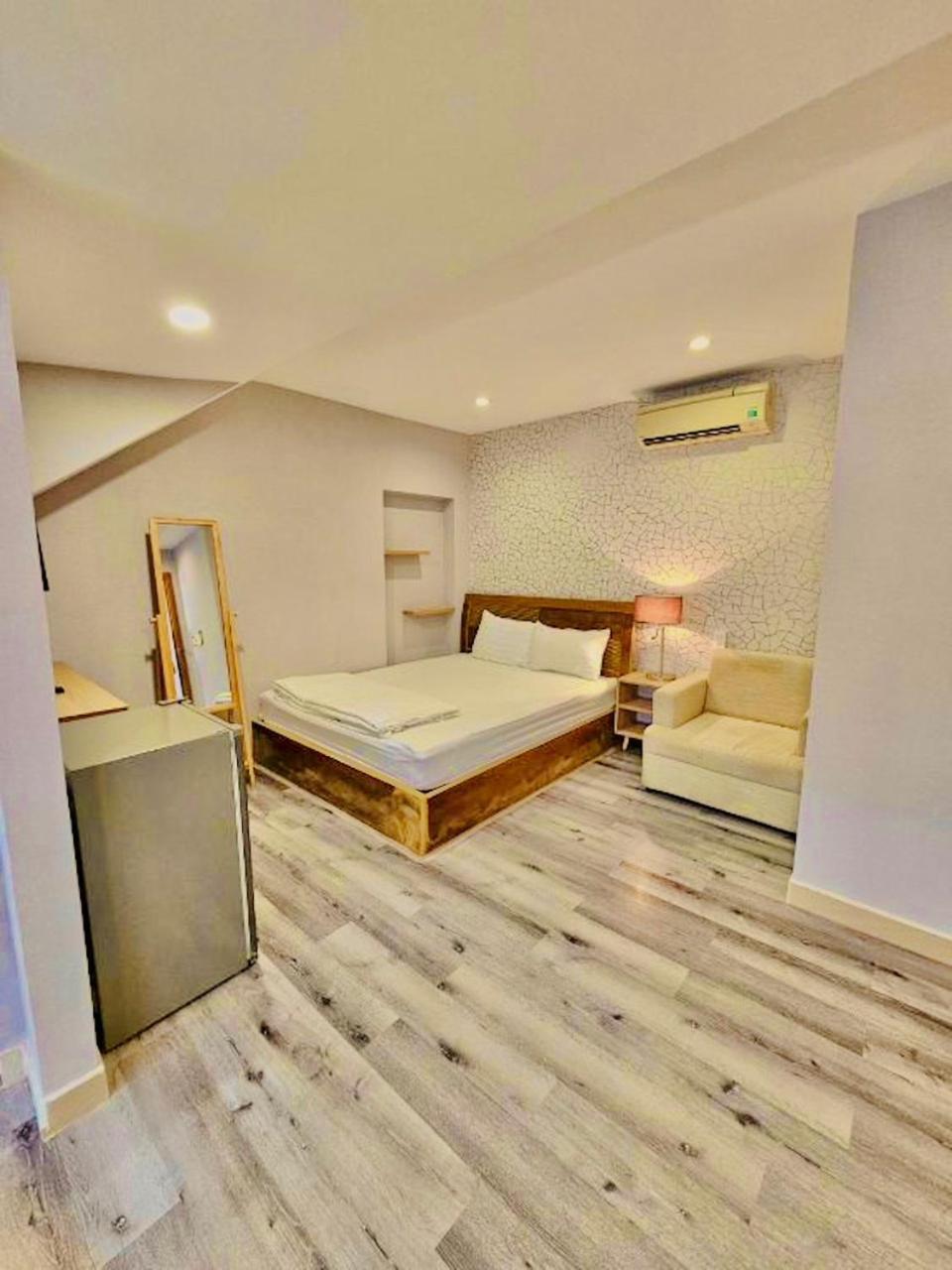 Simmi 5 Hotel & Apartment Hô Chi Minh-Ville Extérieur photo
