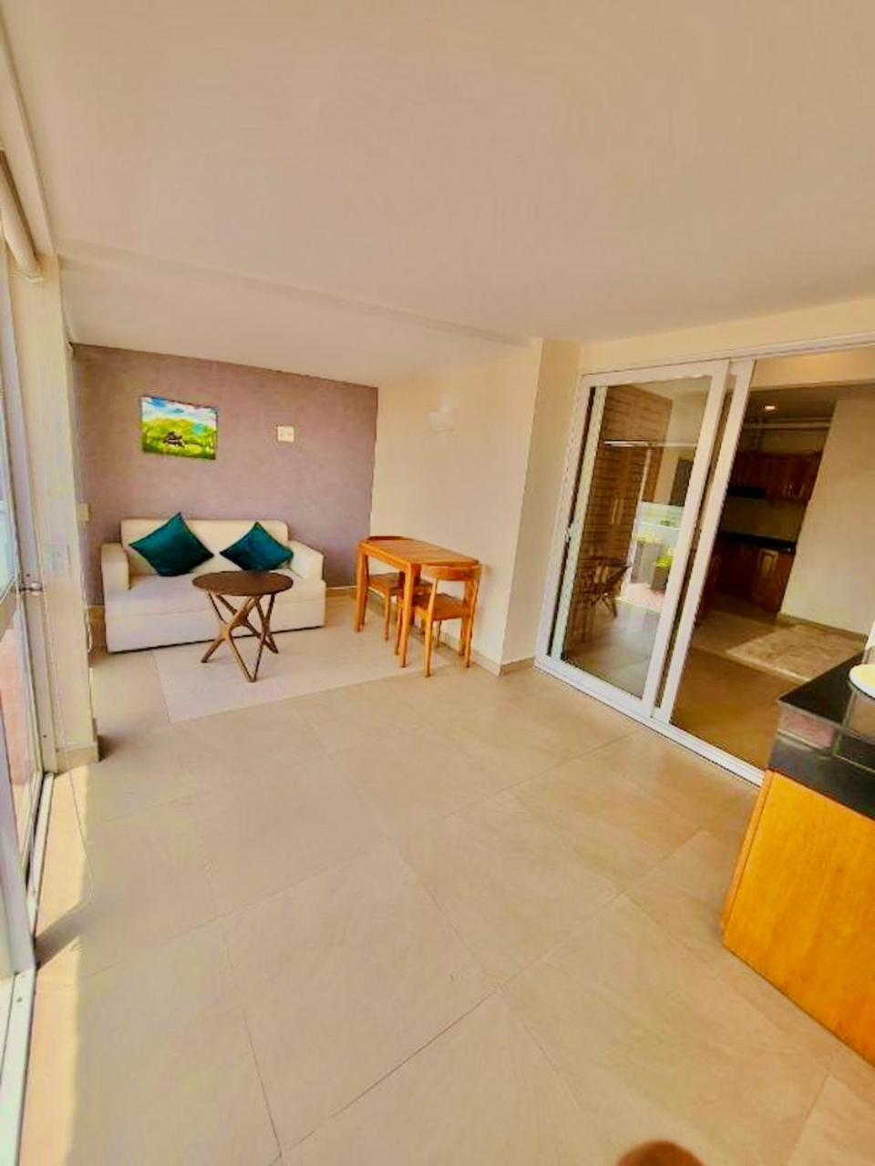 Simmi 5 Hotel & Apartment Hô Chi Minh-Ville Extérieur photo